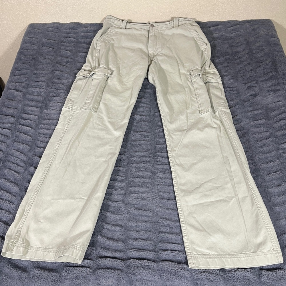 Levis Khaki Cotton Relaxed Straight Leg Cargo Pants W36 L36 Tan Baggy Y2K